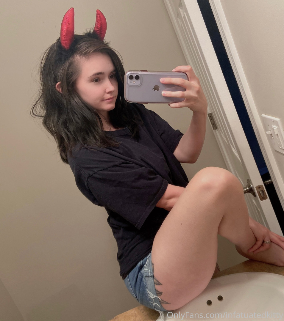 Photo by infatuatedkitty published on June 27,2023 17:27:25 - BestThots