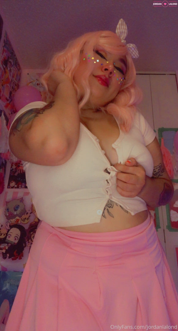 Photo by vipjordanlalond published on May 16,2023 04:59:05 - BestThots
