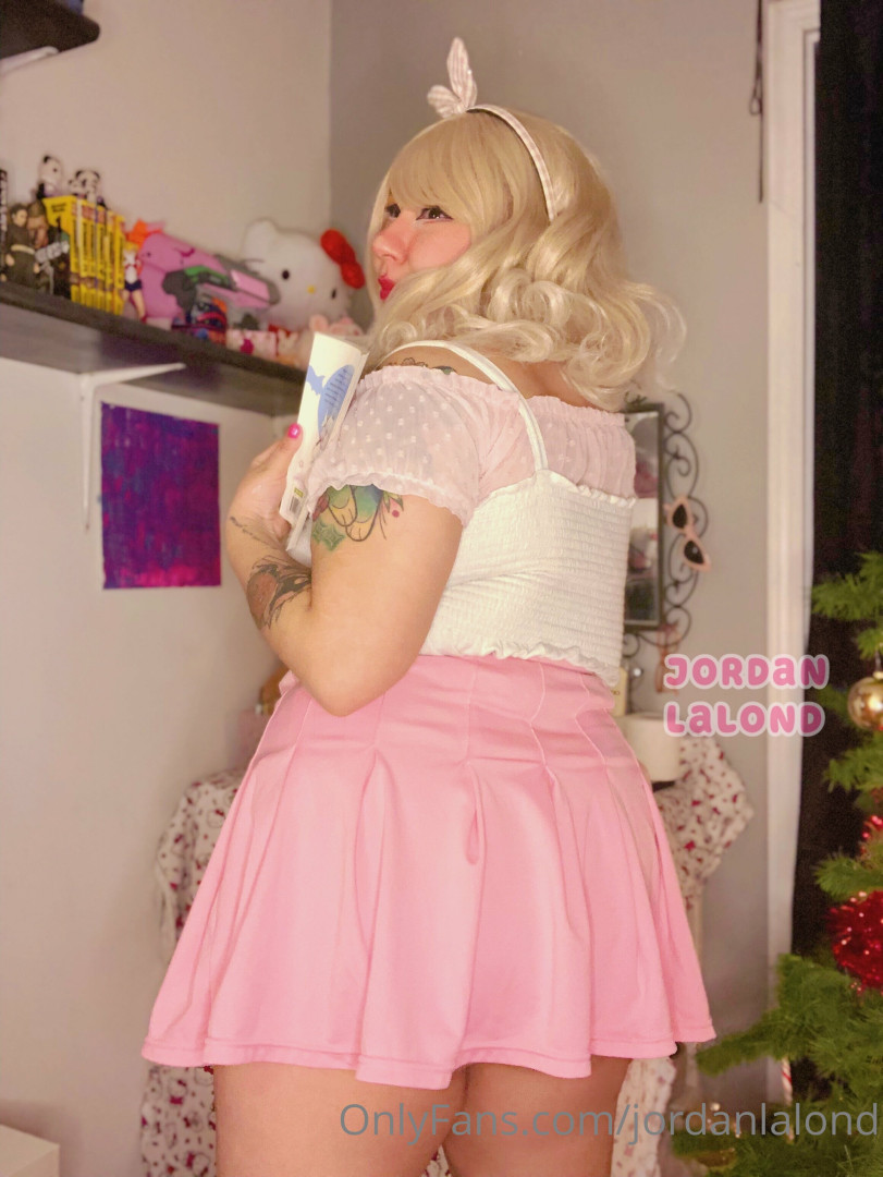 Photo by vipjordanlalond published on May 16,2023 05:07:00 - BestThots