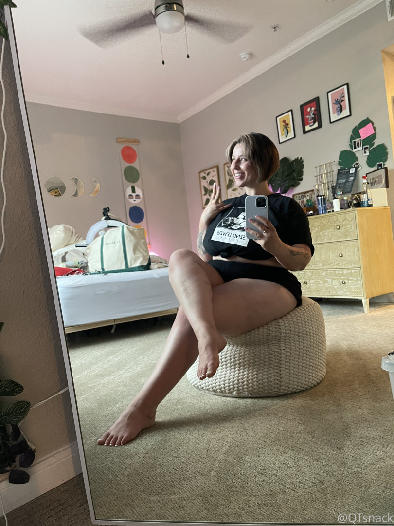 Photo by qtsnacksquad published on July 25,2023 06:24:48 - BestThots