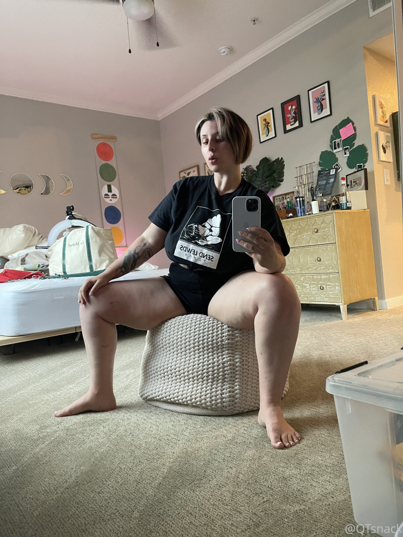 Photo by qtsnacksquad published on July 25,2023 06:26:36 - BestThots