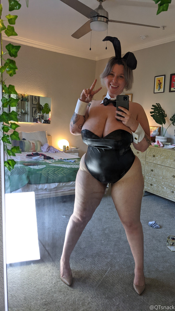 Photo by qtsnacksquad published on July 25,2023 06:27:21 - BestThots