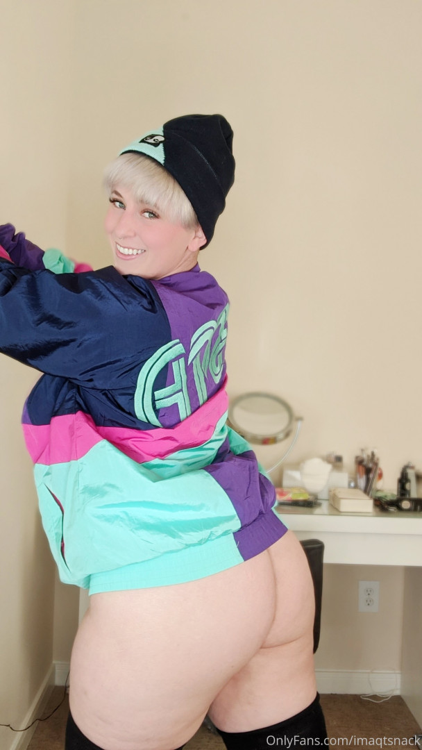 Photo by qtsnacksquad published on July 25,2023 06:29:11 - BestThots