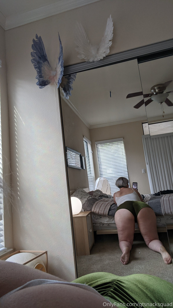 Photo by qtsnacksquad published on July 25,2023 06:33:20 - BestThots
