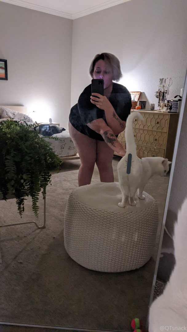 Photo by qtsnacksquad published on July 25,2023 06:34:26 - BestThots