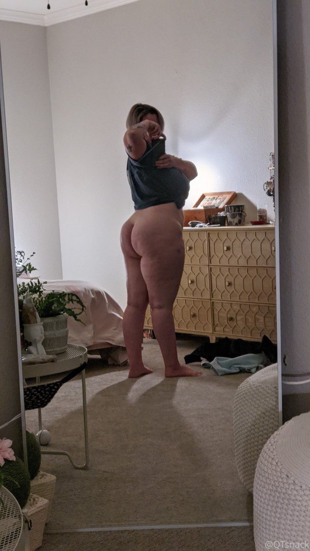 Photo by qtsnacksquad published on July 25,2023 06:38:00 - BestThots