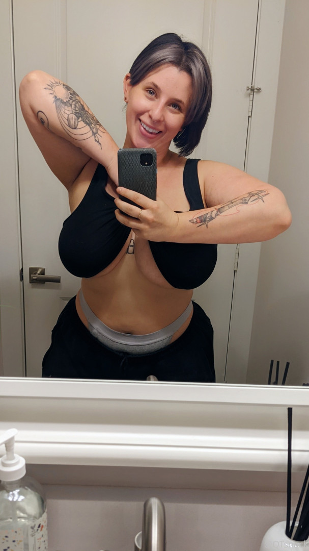 Photo by qtsnacksquad published on July 25,2023 06:44:13 - BestThots