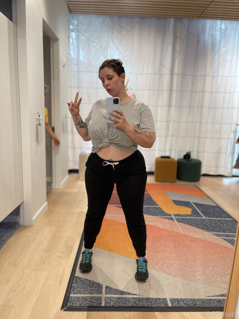 Photo by qtsnacksquad published on July 25,2023 06:54:28 - BestThots
