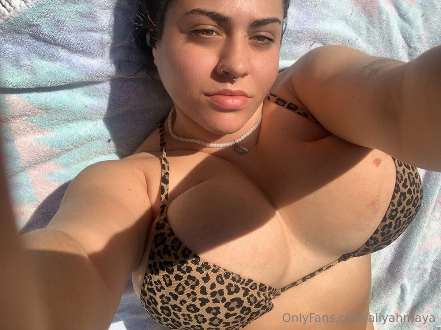 Photo by aliyahmaya published on October 14,2023 06:25:17 - BestThots