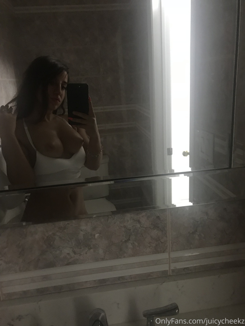 Photo by azalyastar published on July 20,2023 13:24:49 - BestThots