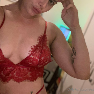 sarahc2410 #6224719