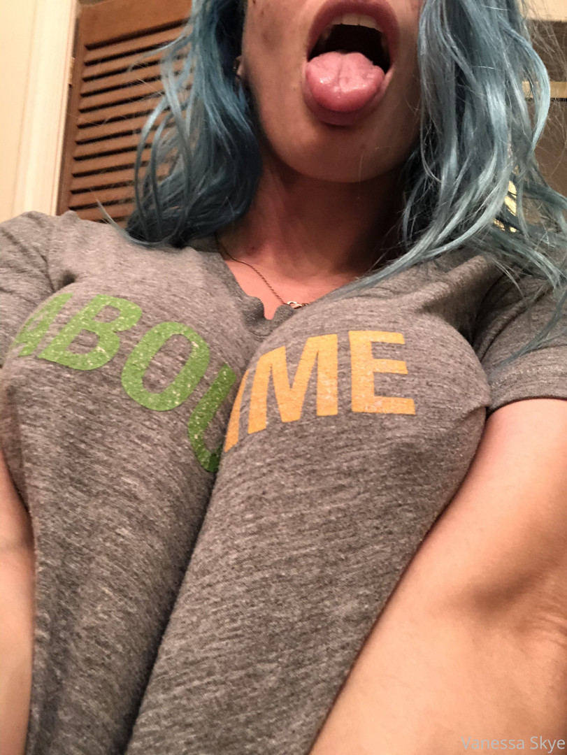 Photo by thevanessaskye published on June 12,2023 20:48:33 - BestThots