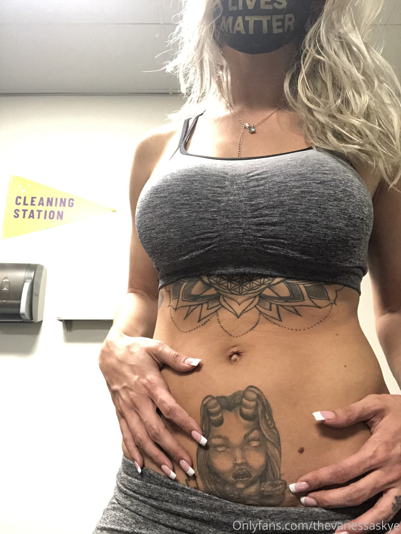 Photo by thevanessaskye published on June 12,2023 20:50:21 - BestThots