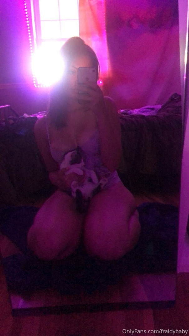 Photo by fraidybaby published on August 8,2023 11:08:54 - BestThots