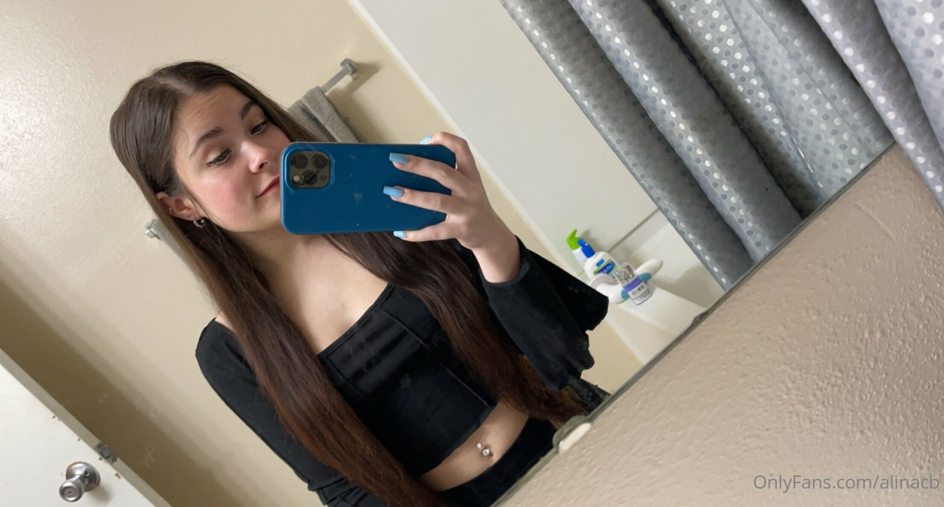 Photo by alinacb published on November 20,2023 01:09:29 - BestThots