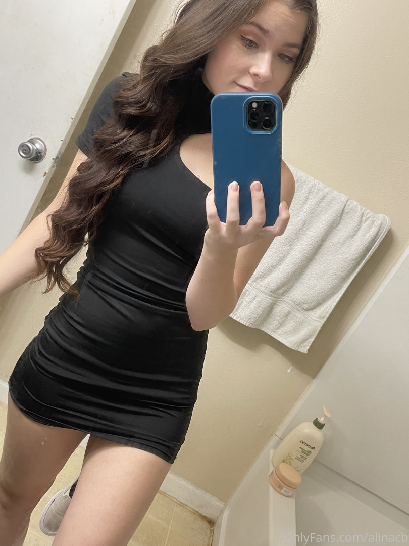Photo by alinacb published on November 20,2023 01:15:06 - BestThots