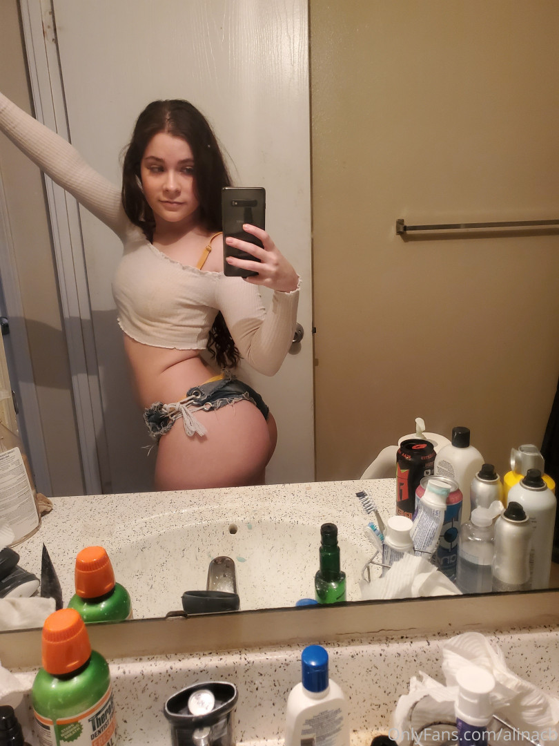 Photo by alinacb published on November 20,2023 01:18:30 - BestThots