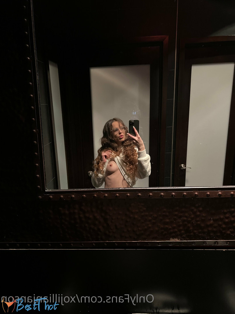 Photo by xojillianjanson published on December 20,2024 16:07:36 - BestThots