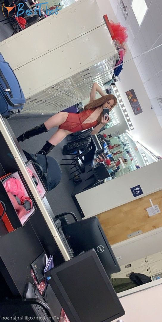 Photo by xojillianjanson published on December 20,2024 17:07:25 - BestThots