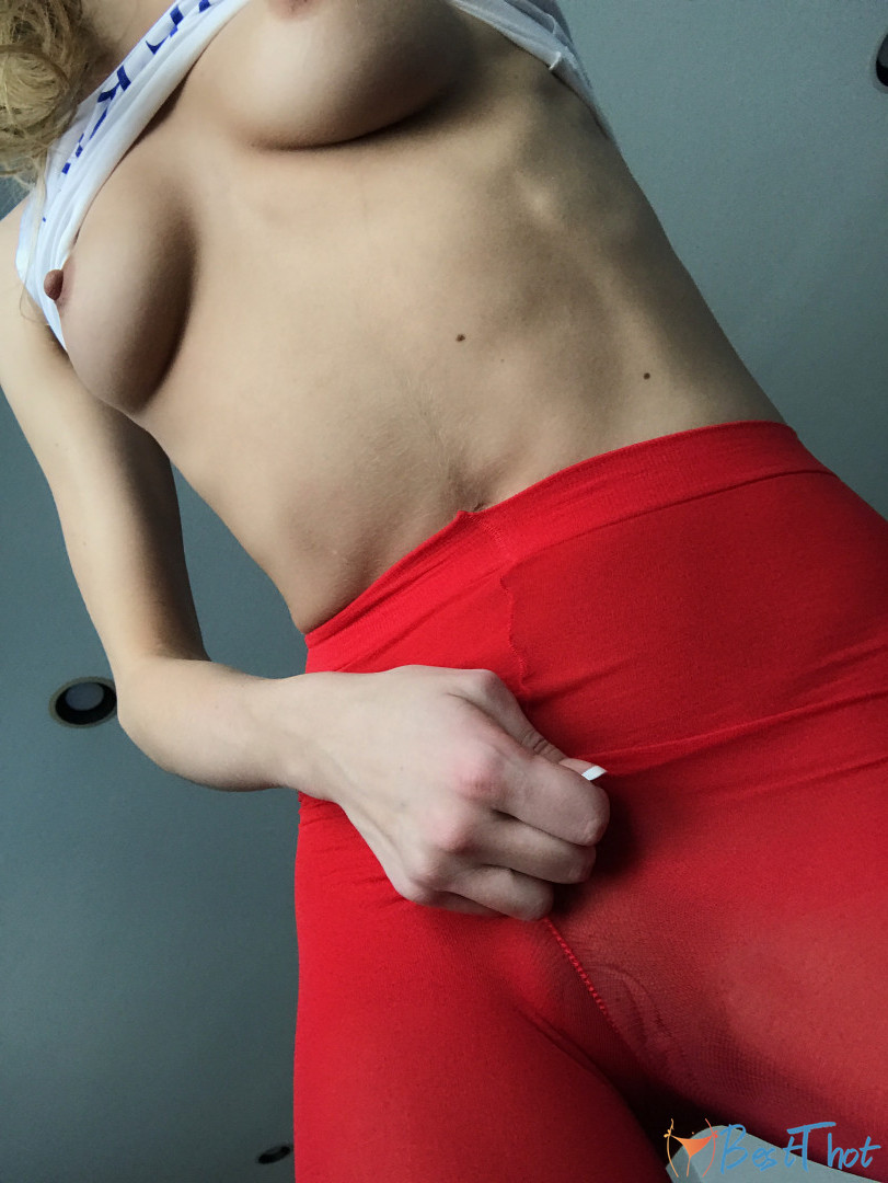 Photo by xojillianjanson published on December 20,2024 17:07:33 - BestThots