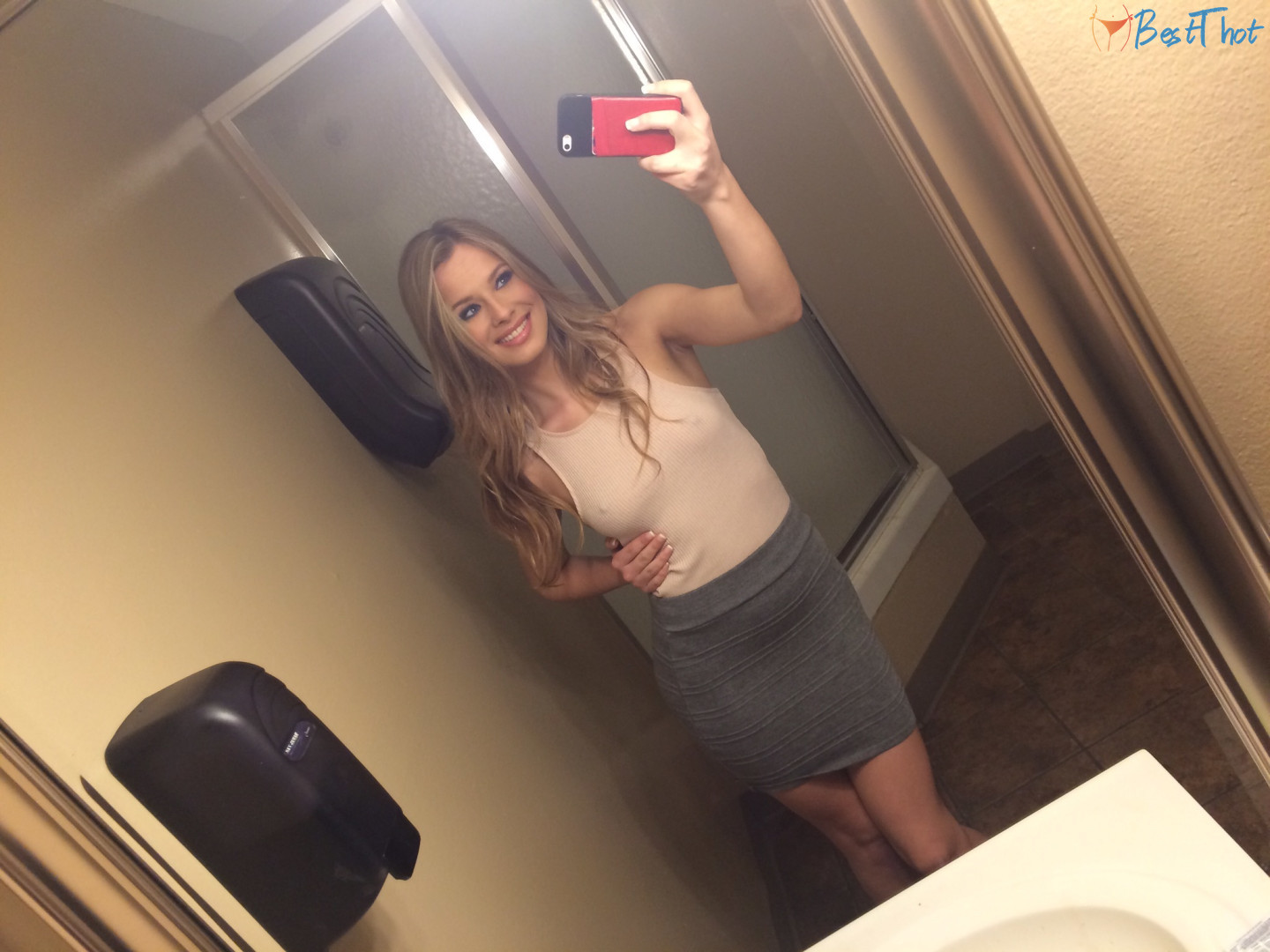 Photo by xojillianjanson published on December 20,2024 18:09:14 - BestThots