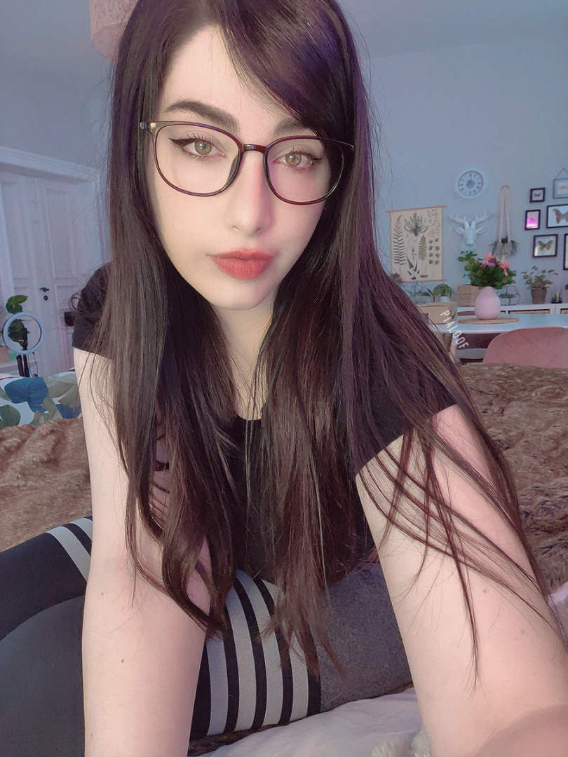 Photo by pialoof published on July 5,2023 17:59:49 - BestThots