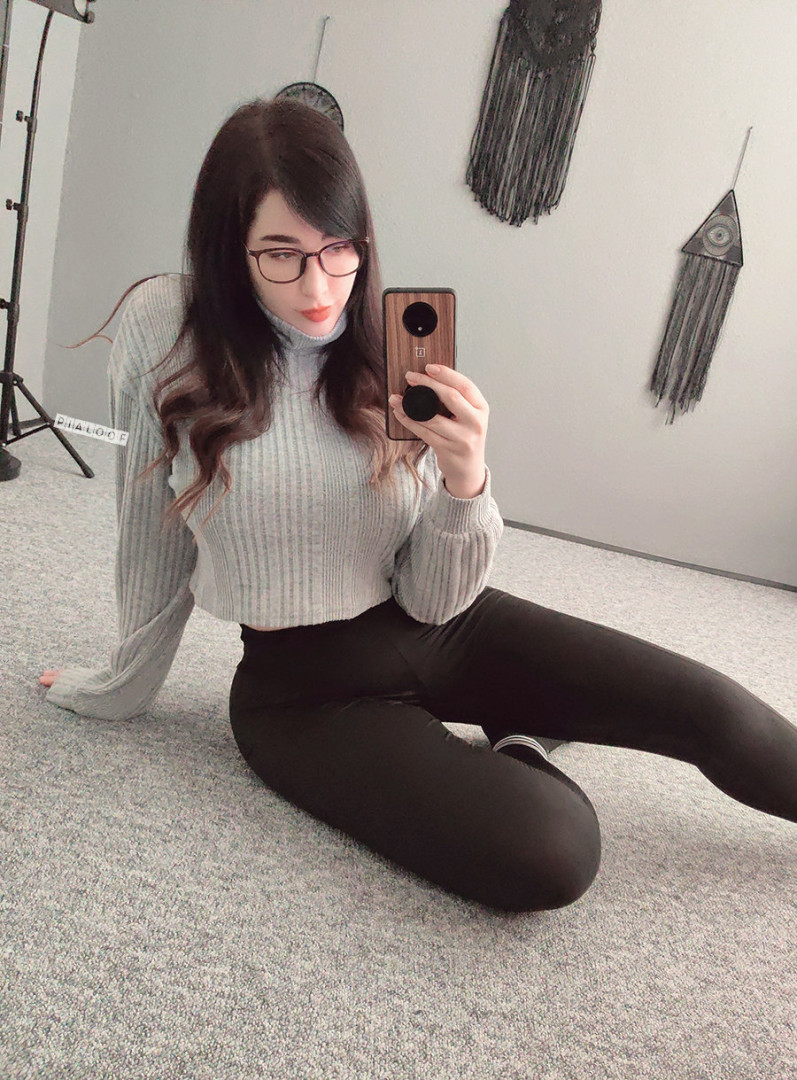 Photo by pialoof published on July 5,2023 18:06:21 - BestThots