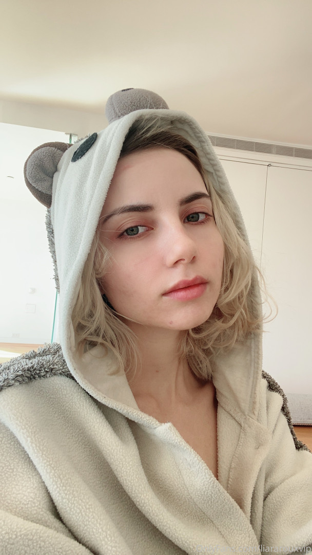 Photo by liararouxxxx published on July 8,2023 16:17:28 - BestThots