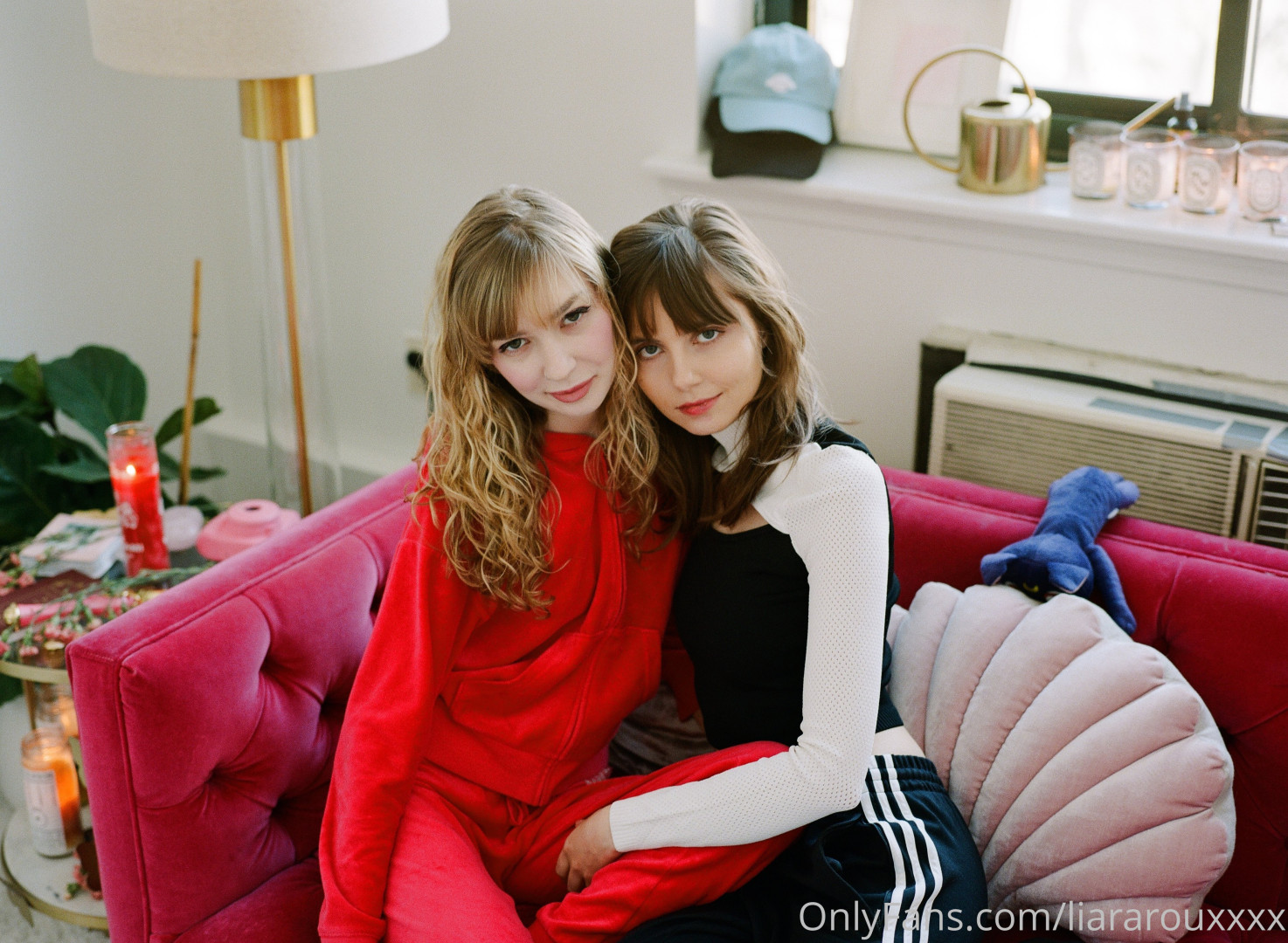 Photo by liararouxxxx published on July 8,2023 16:42:15 - BestThots