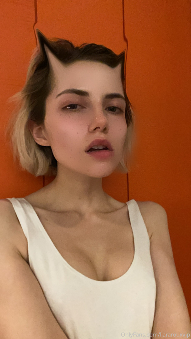 Photo by liararouxxxx published on July 8,2023 16:46:41 - BestThots