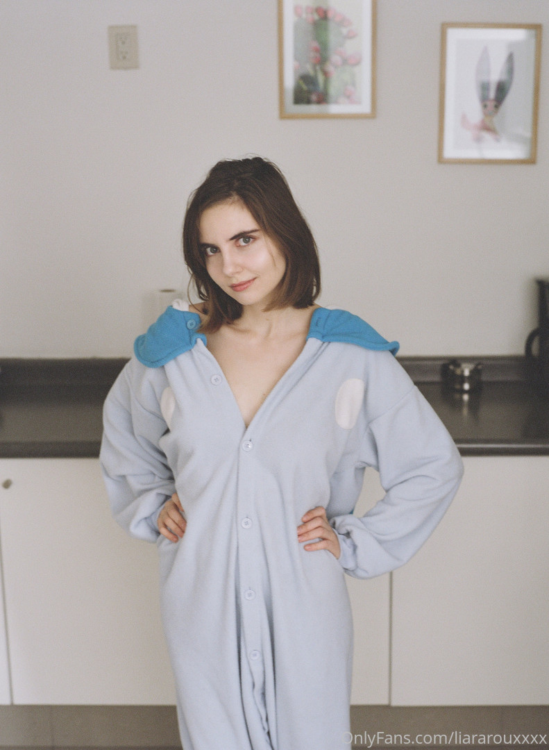 Photo by liararouxxxx published on July 8,2023 16:48:06 - BestThots