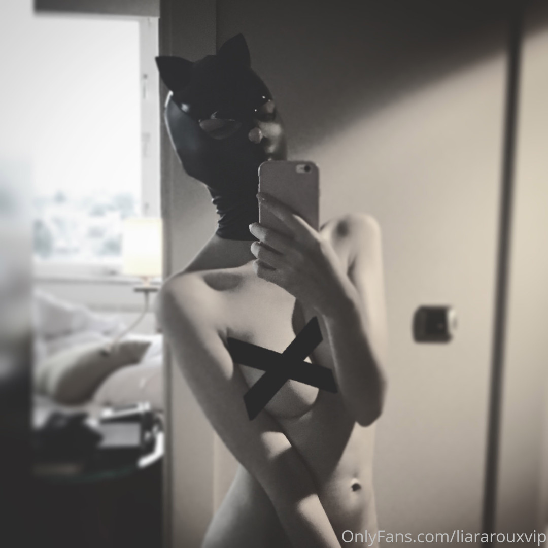 Photo by liararouxxxx published on July 8,2023 16:50:24 - BestThots