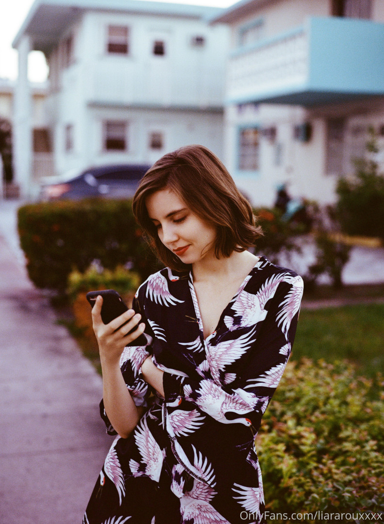 Photo by liararouxxxx published on July 8,2023 16:51:10 - BestThots