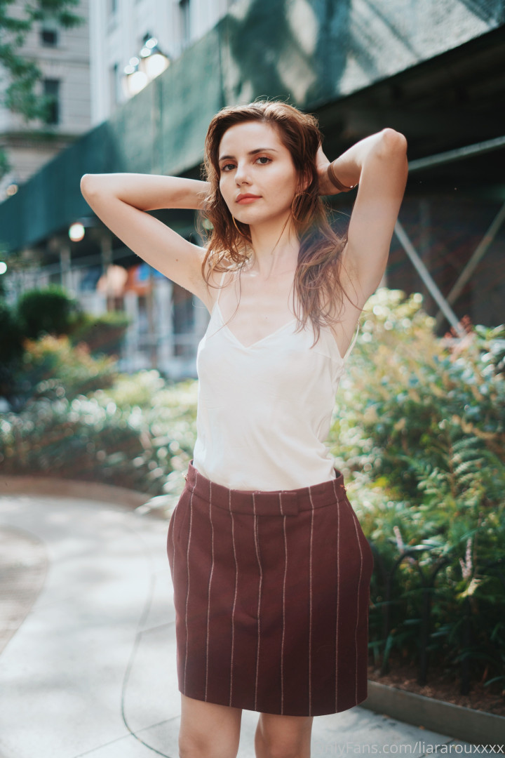 Photo by liararouxxxx published on July 8,2023 16:51:40 - BestThots