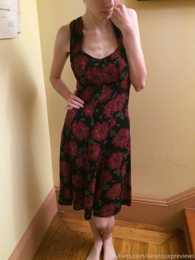 Photo by liararouxxxx published on July 8,2023 16:52:57 - BestThots