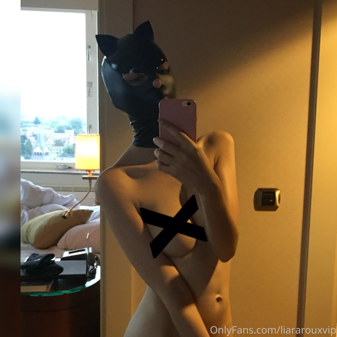 Photo by liararouxxxx published on July 8,2023 16:53:17 - BestThots