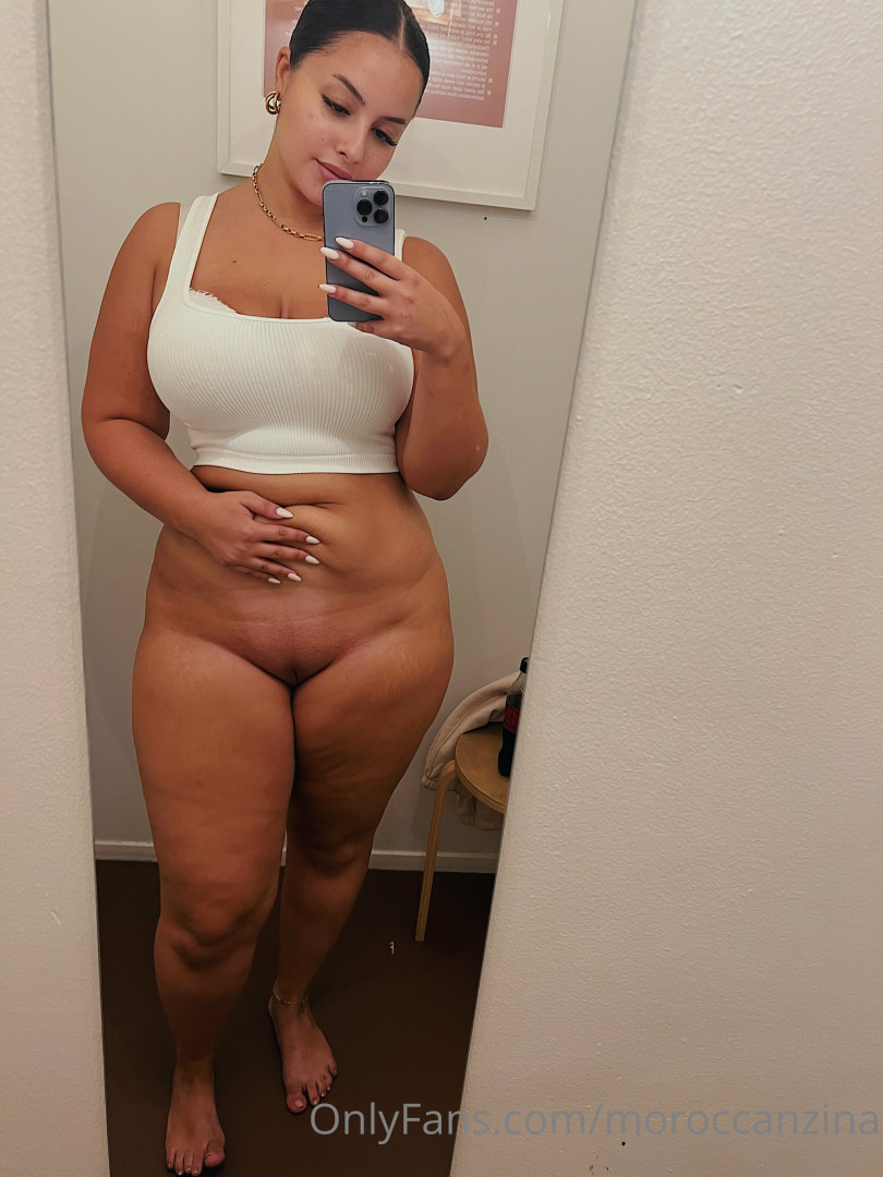 Photo by zinahadid published on May 15,2023 15:10:05 - BestThots