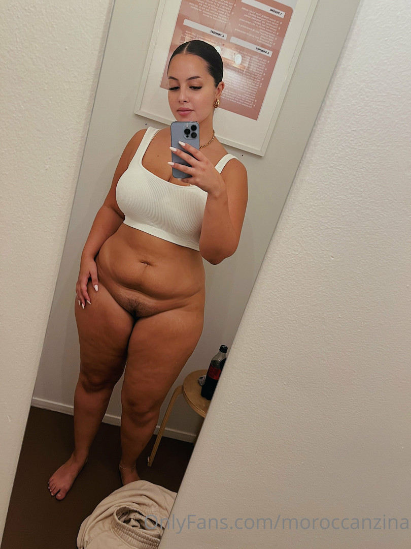 Photo by zinahadid published on May 15,2023 15:20:05 - BestThots