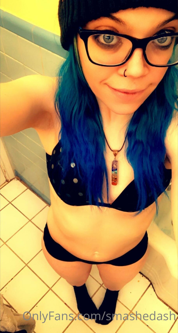 Photo by smashedash published on May 17,2023 21:47:29 - BestThots