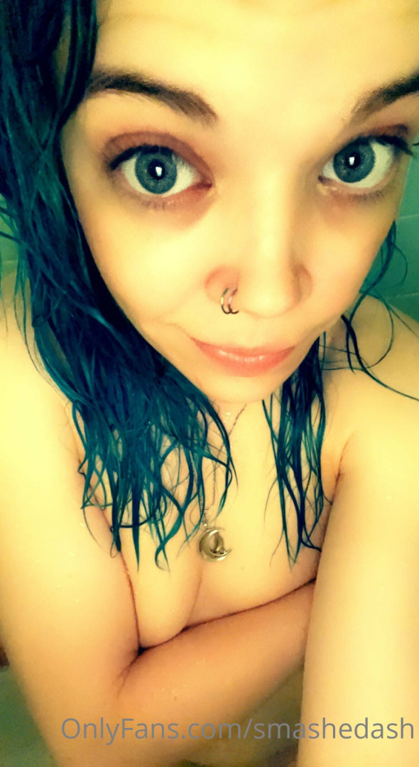 Photo by smashedash published on May 17,2023 21:47:43 - BestThots