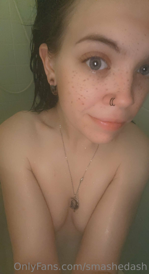 Photo by smashedash published on May 17,2023 21:48:11 - BestThots