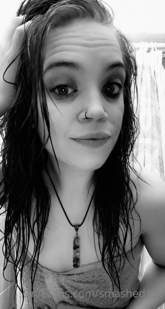 Photo by smashedash published on May 17,2023 21:48:22 - BestThots