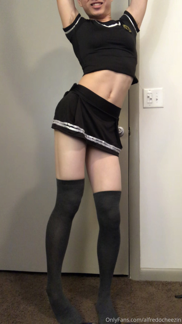 Photo by alfredocheezin published on November 20,2023 01:51:42 - BestThots