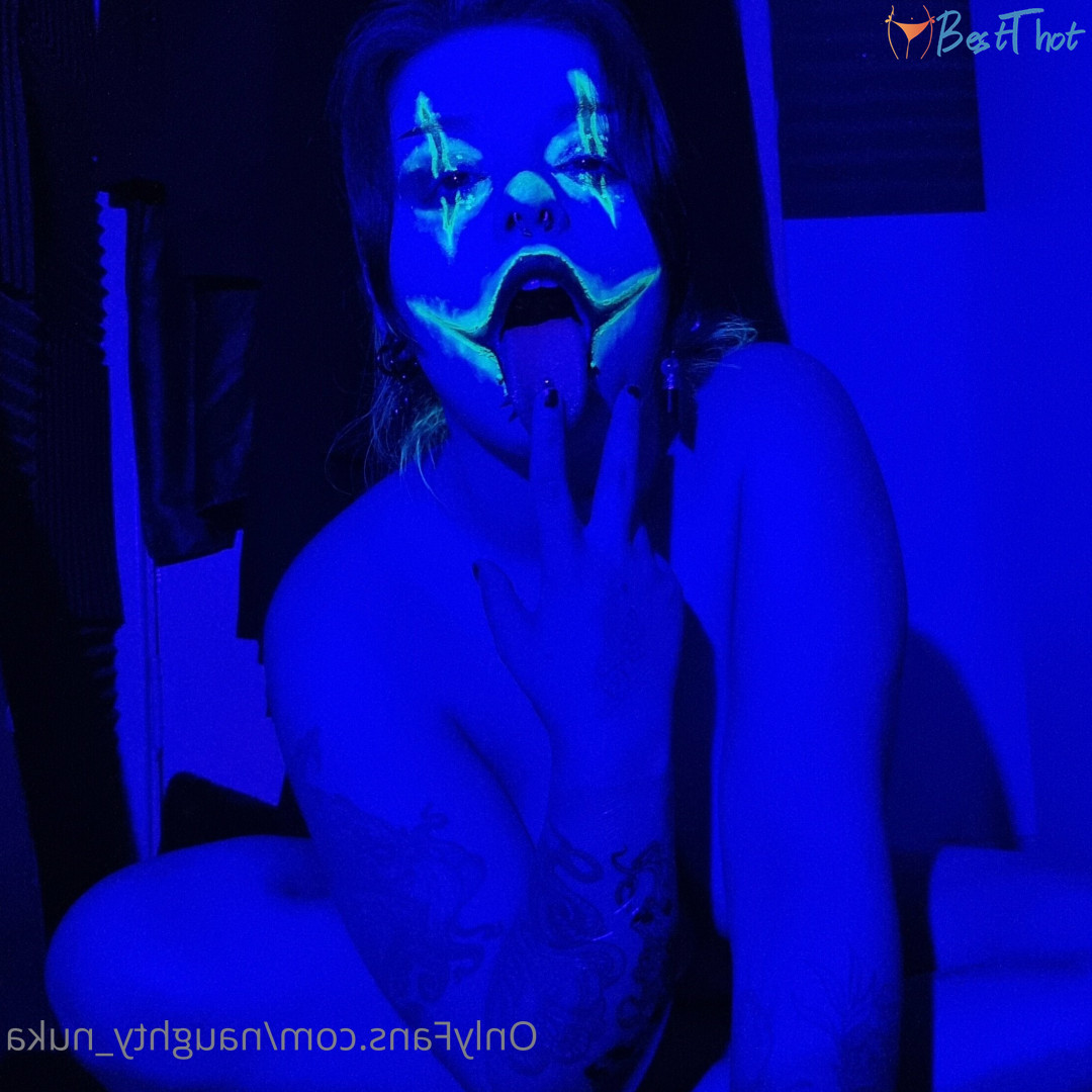 Photo by naughty_nuka published on December 21,2024 08:08:42 - BestThots