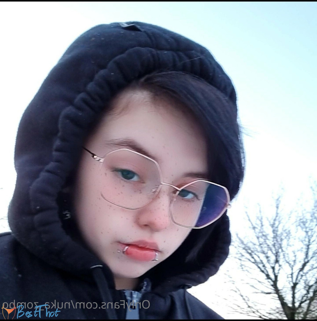 Photo by naughty_nuka published on December 21,2024 08:08:59 - BestThots