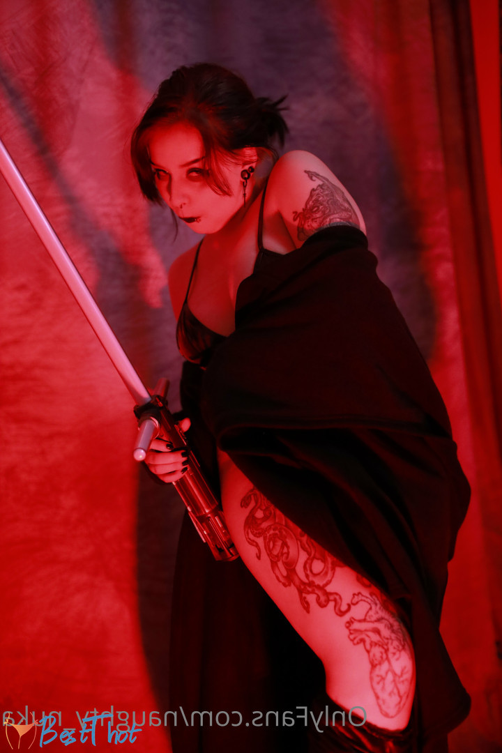 Photo by naughty_nuka published on December 21,2024 08:09:08 - BestThots