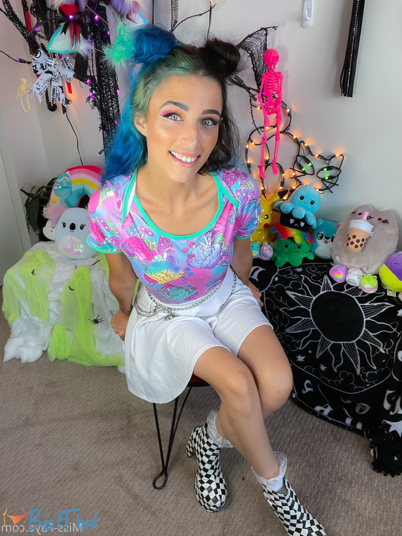 Photo by ohheymissfaye published on December 12,2024 10:00:22 - BestThots