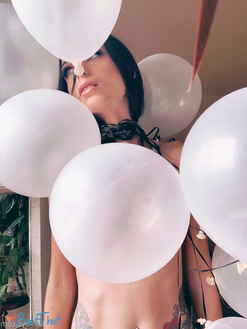 Photo by ohheymissfaye published on December 12,2024 10:03:32 - BestThots