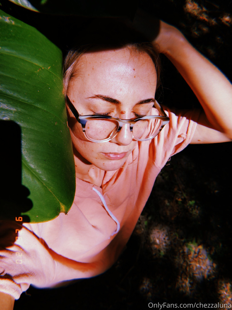 Photo by chezzaluna published on June 10,2023 13:52:42 - BestThots