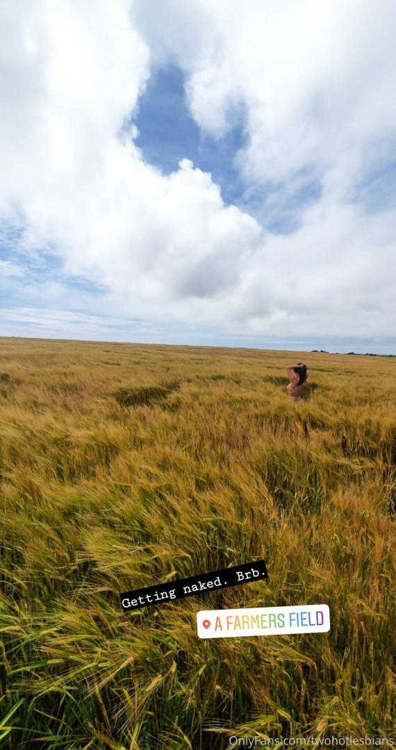 Photo by twohotlesbians published on May 16,2023 13:40:35 - BestThots